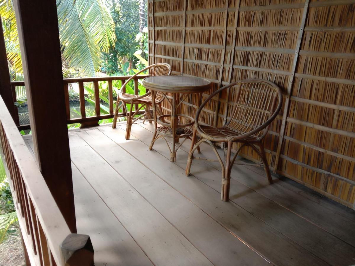 O'Hamok Family Homestay พระตะบอง ภายนอก รูปภาพ